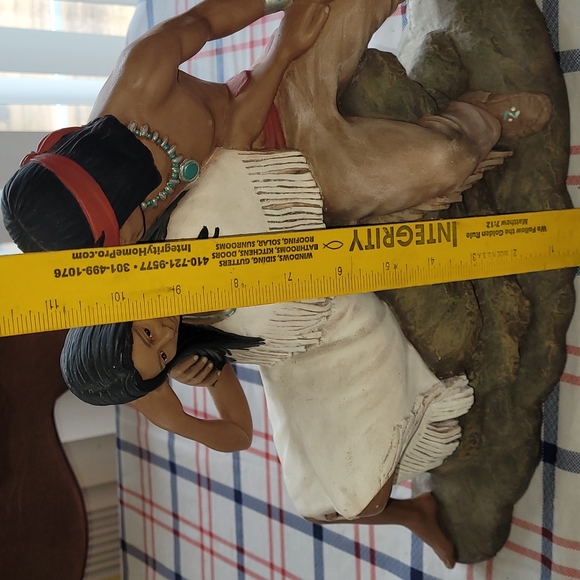 Indian Couple Statue 1992 by Burme Hartz - Picture 12 of 13